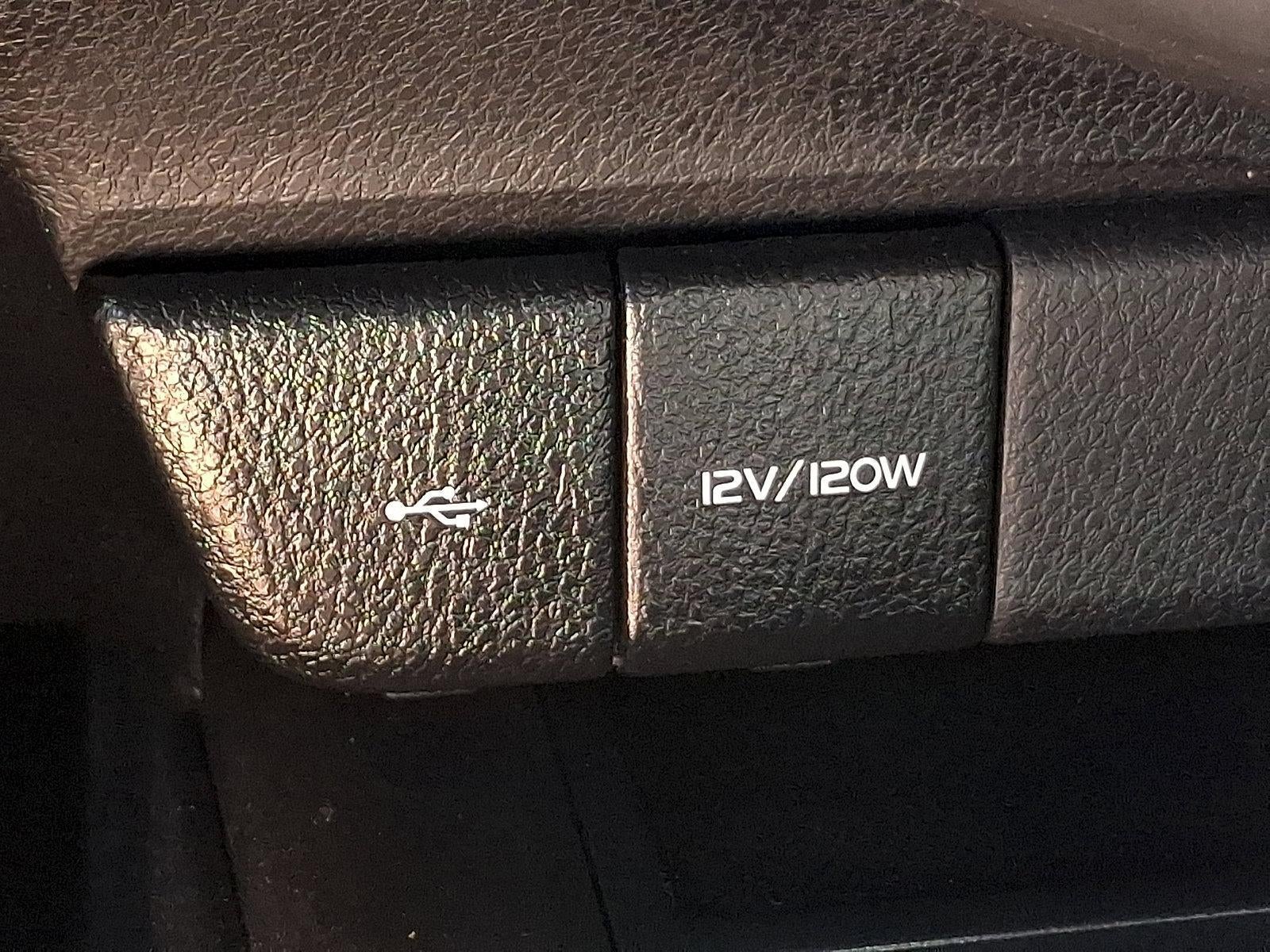 2024 Toyota Camry LE Auto (SE)