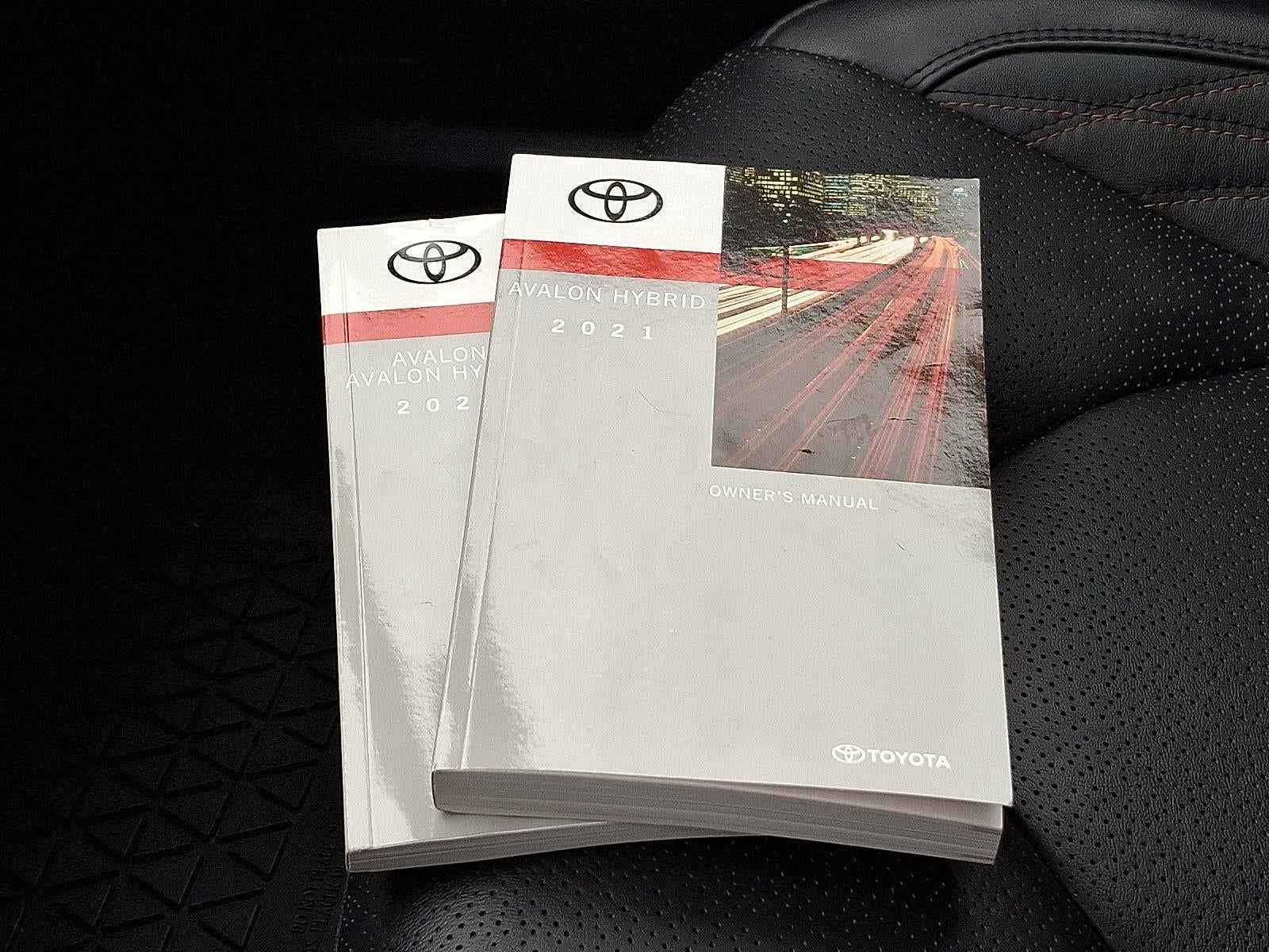 2021 Toyota Avalon Hybrid Limited FWD (Natl)