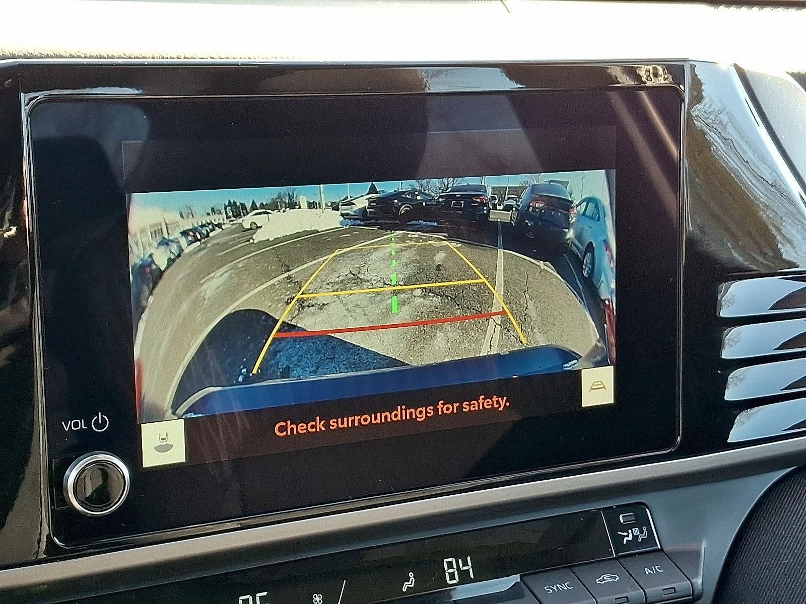 2025 Toyota Camry LE (SE)