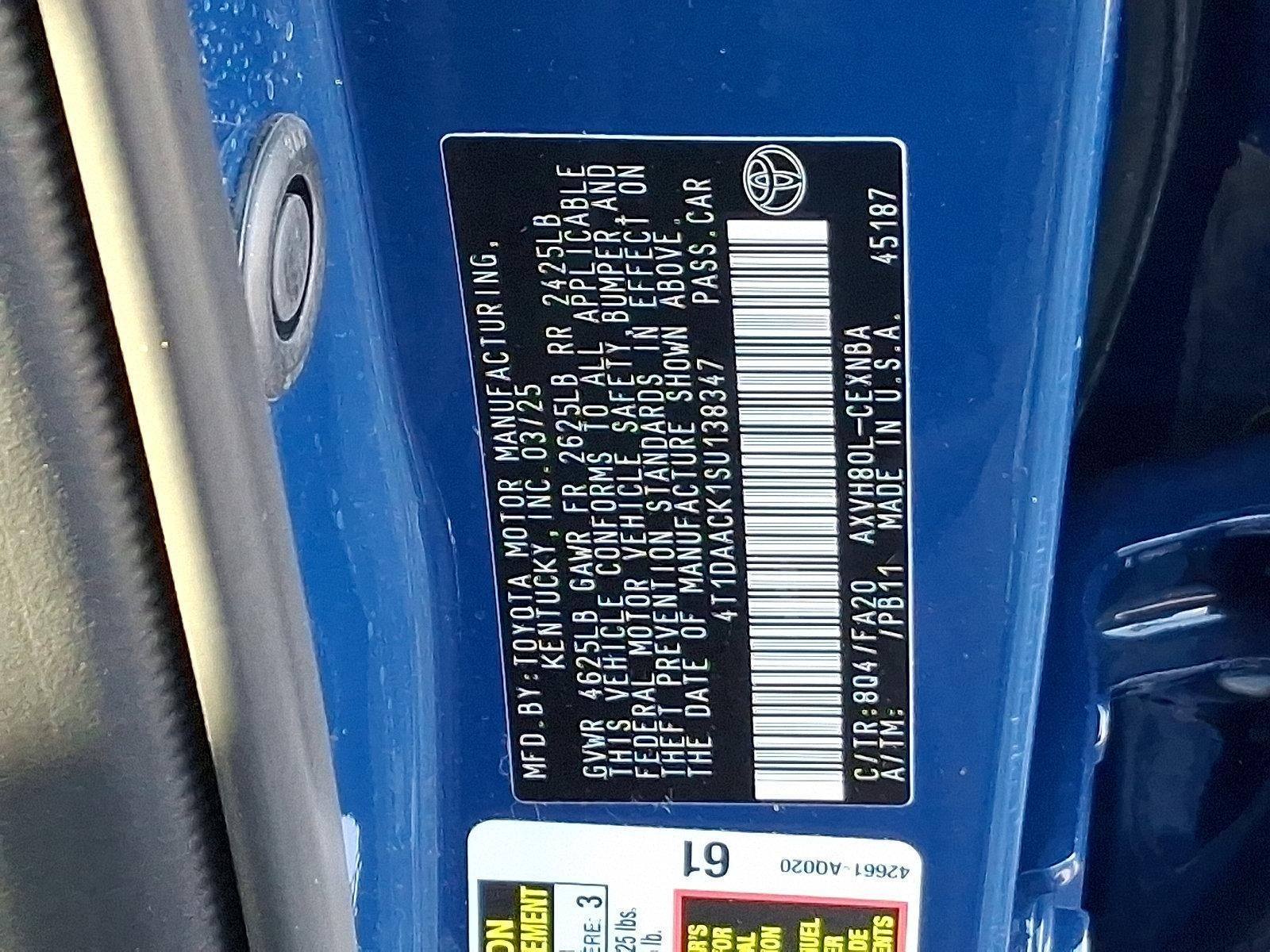 2025 Toyota Camry LE (SE)