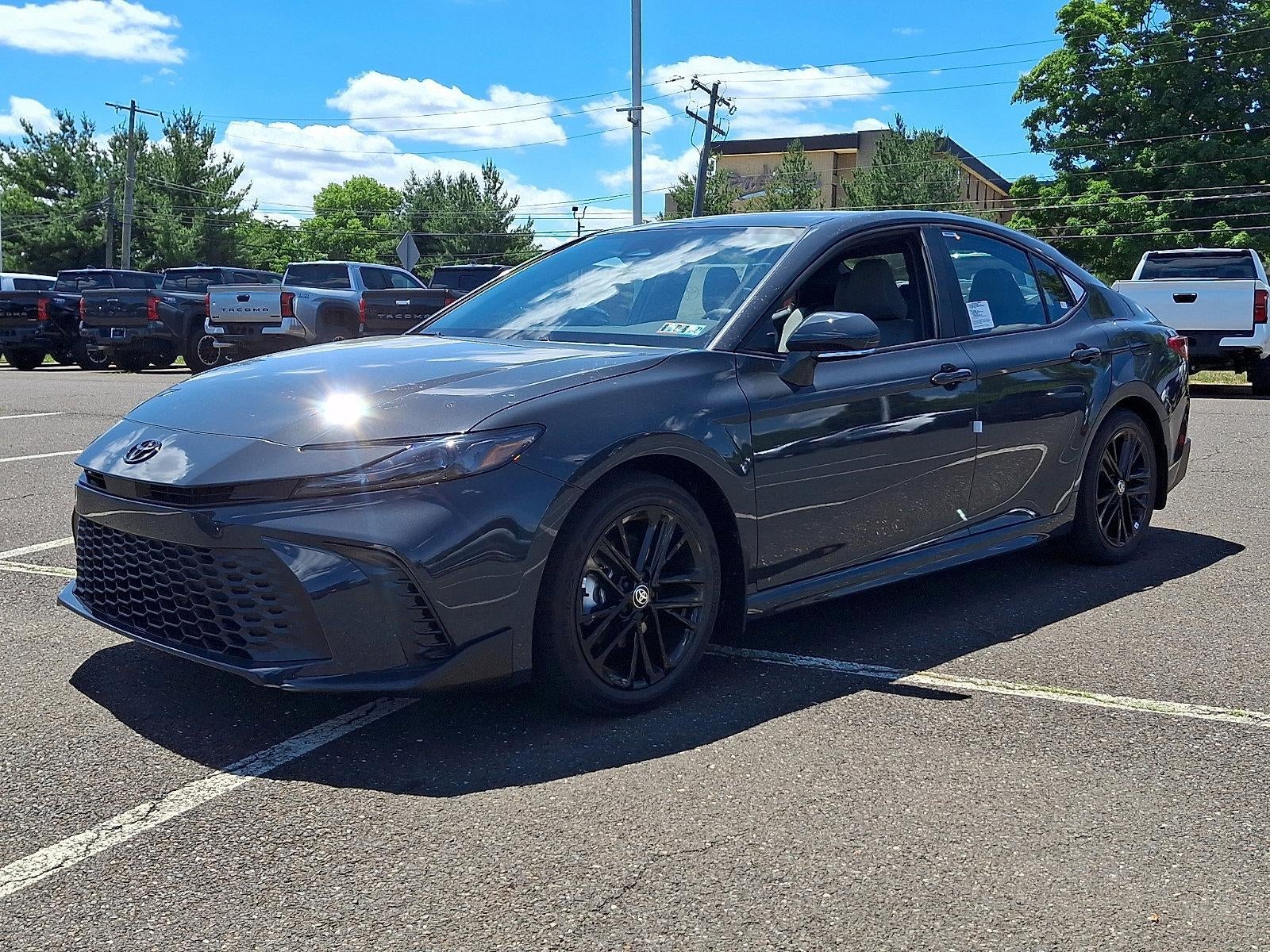 2026 Toyota Camry SE (SE)