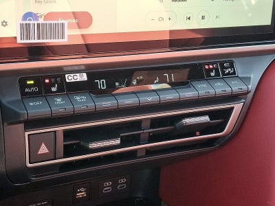 2026 Toyota Camry XSE (Natl)