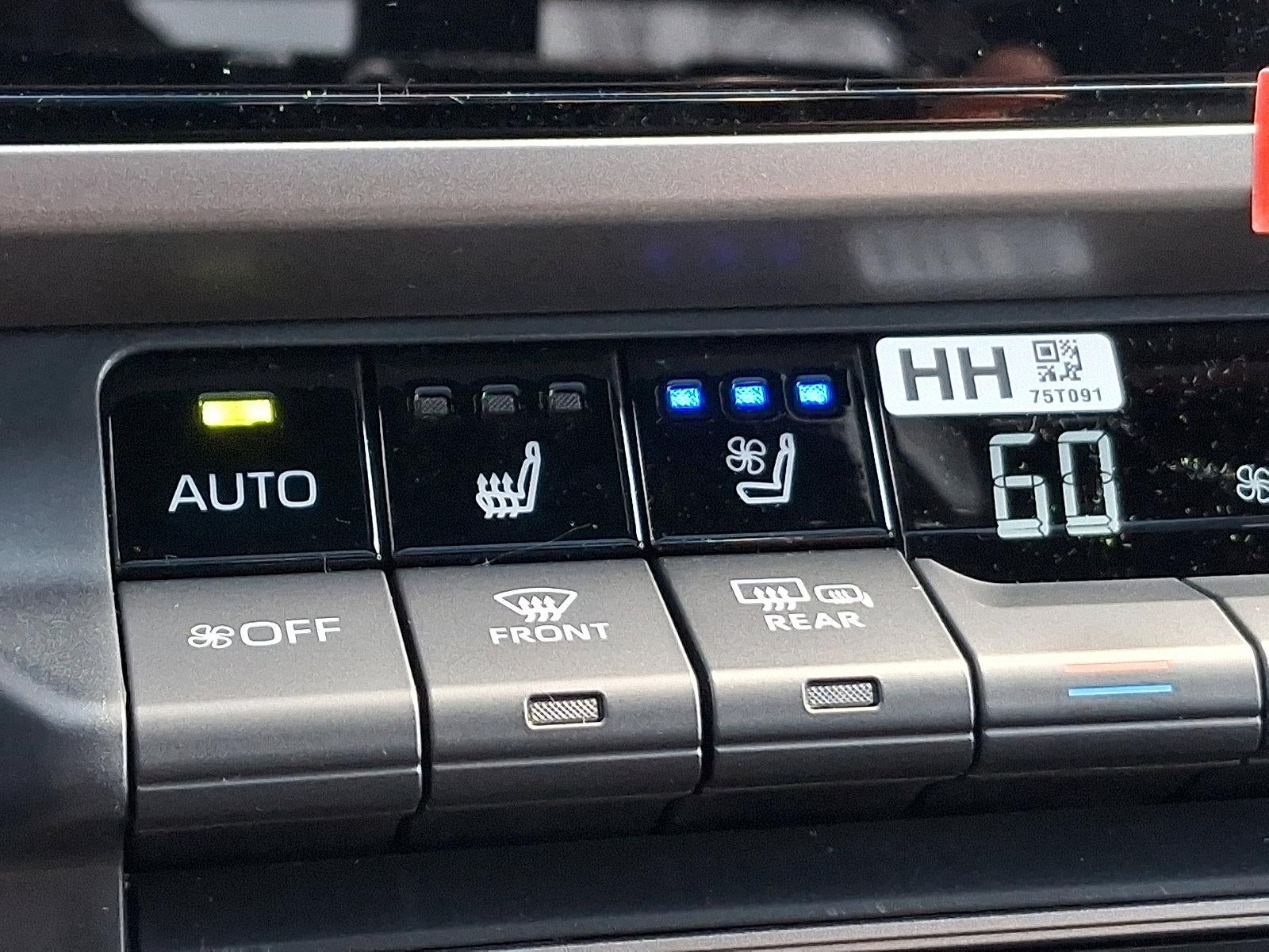 2026 Toyota Camry XSE (Natl)