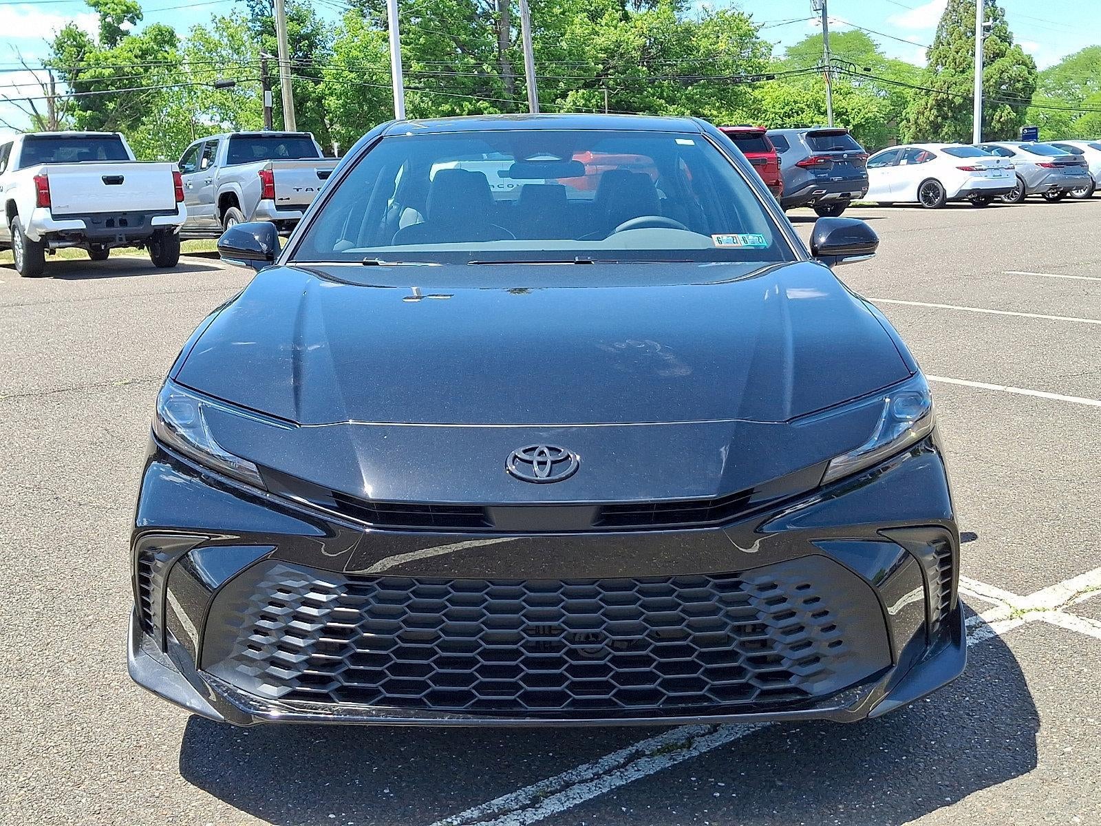 2026 Toyota Camry SE (SE)
