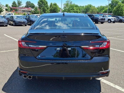 2026 Toyota Camry SE (SE)