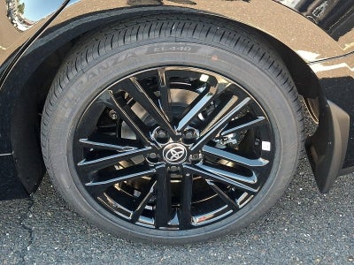 2026 Toyota Camry SE (SE)