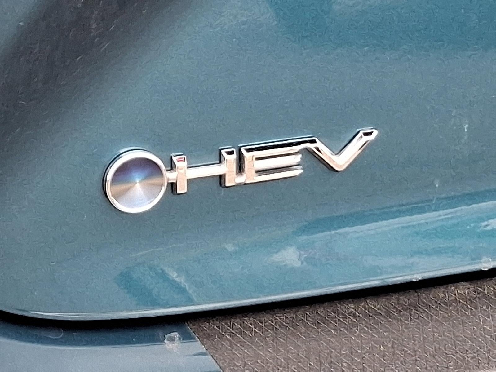 2025 Toyota Camry SE (SE)