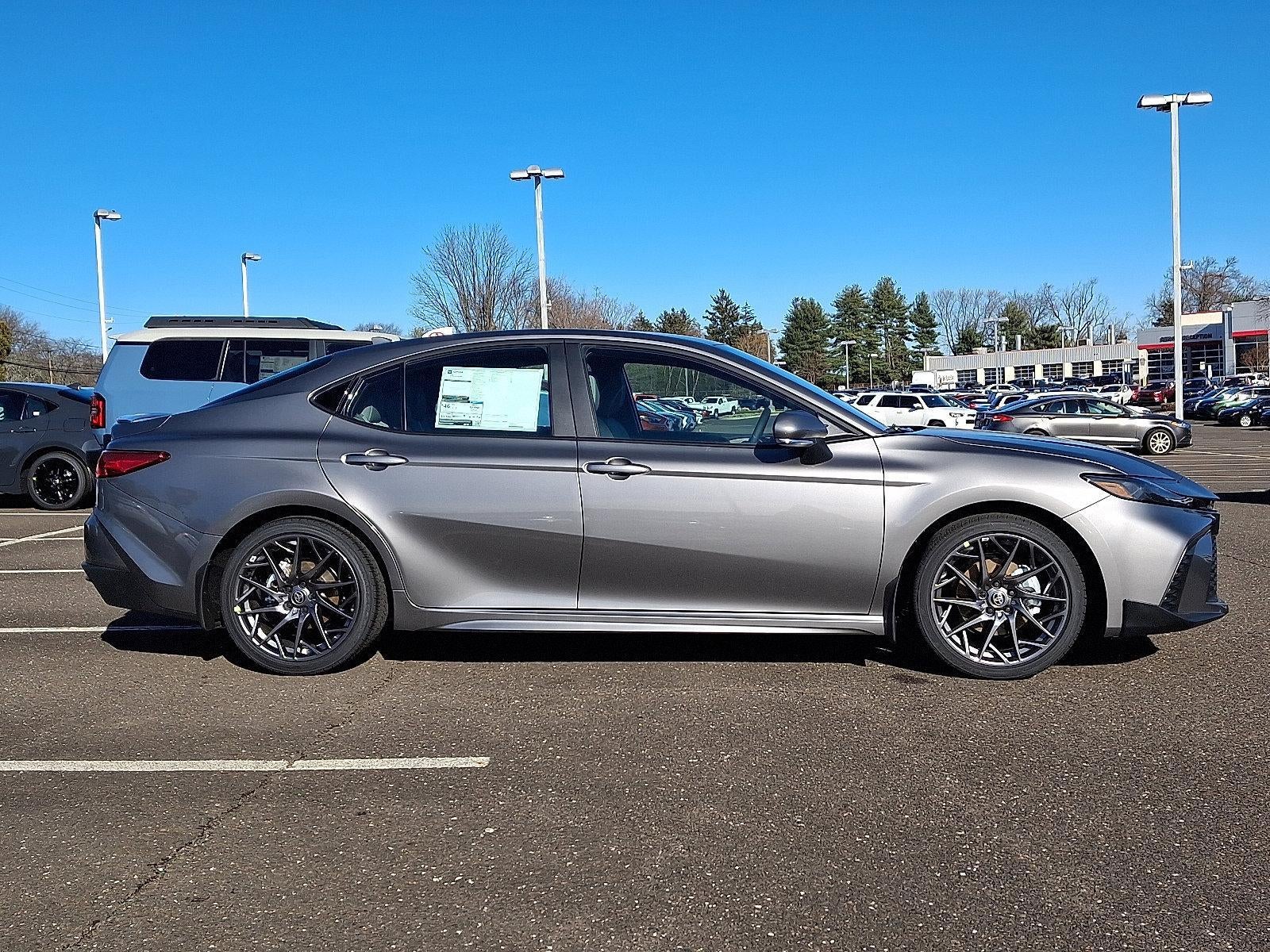 2026 Toyota Camry SE (SE)