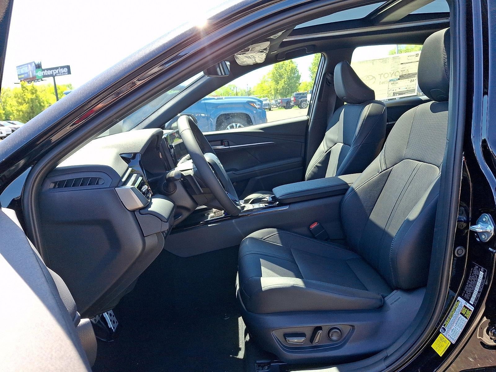 2026 Toyota Camry XSE (Natl)