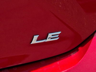 2025 Toyota Camry LE (SE)