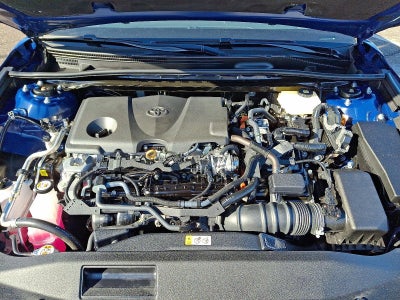 2025 Toyota Camry SE (SE)