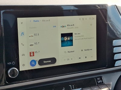 2025 Toyota Camry LE (SE)