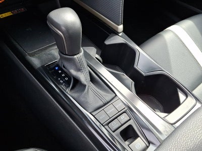 2025 Toyota Camry SE (SE)