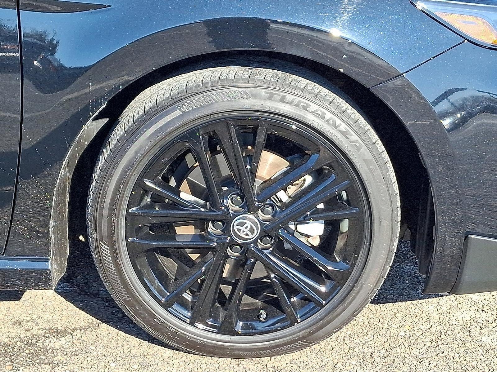 2025 Toyota Camry SE (SE)