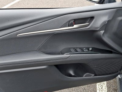 2025 Toyota Camry SE (SE)