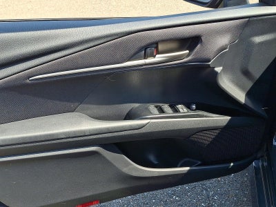 2025 Toyota Camry LE AWD (Natl)