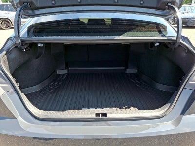 2025 Toyota Camry LE AWD (Natl)