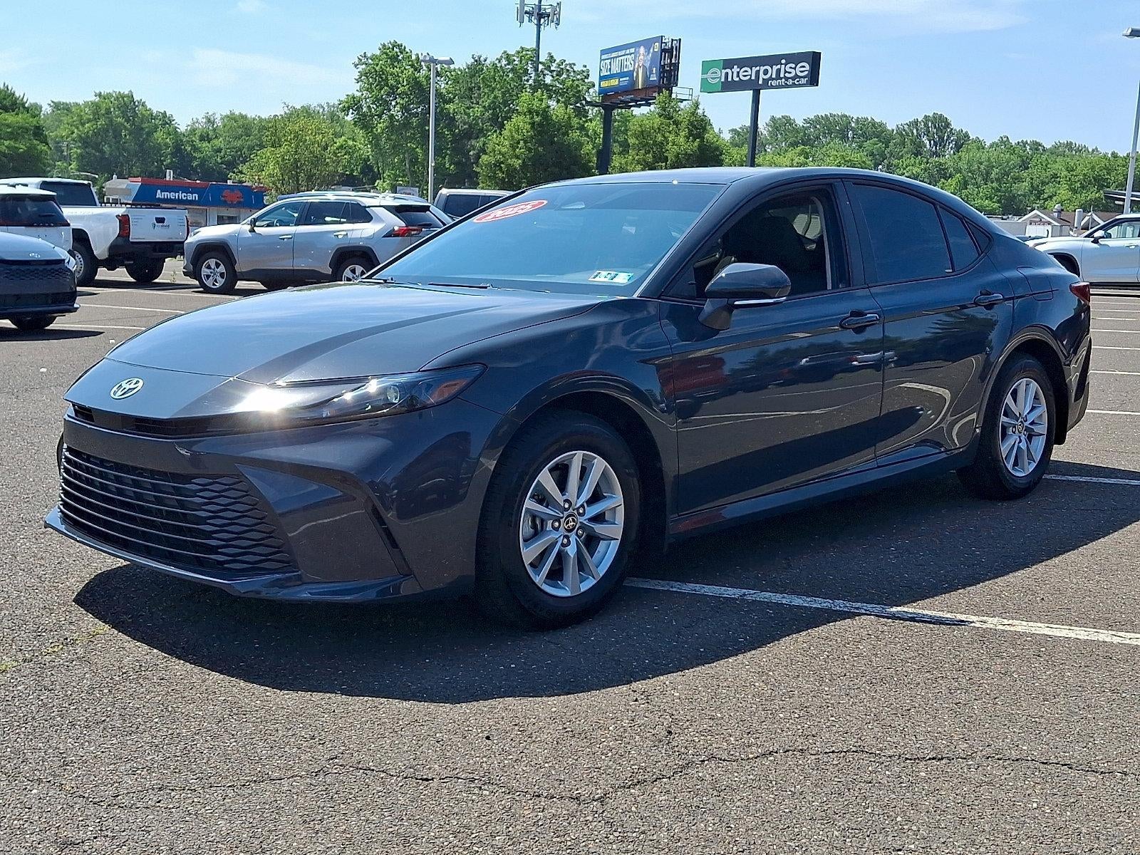2025 Toyota Camry LE AWD (Natl)