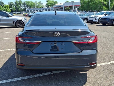 2025 Toyota Camry LE AWD (Natl)