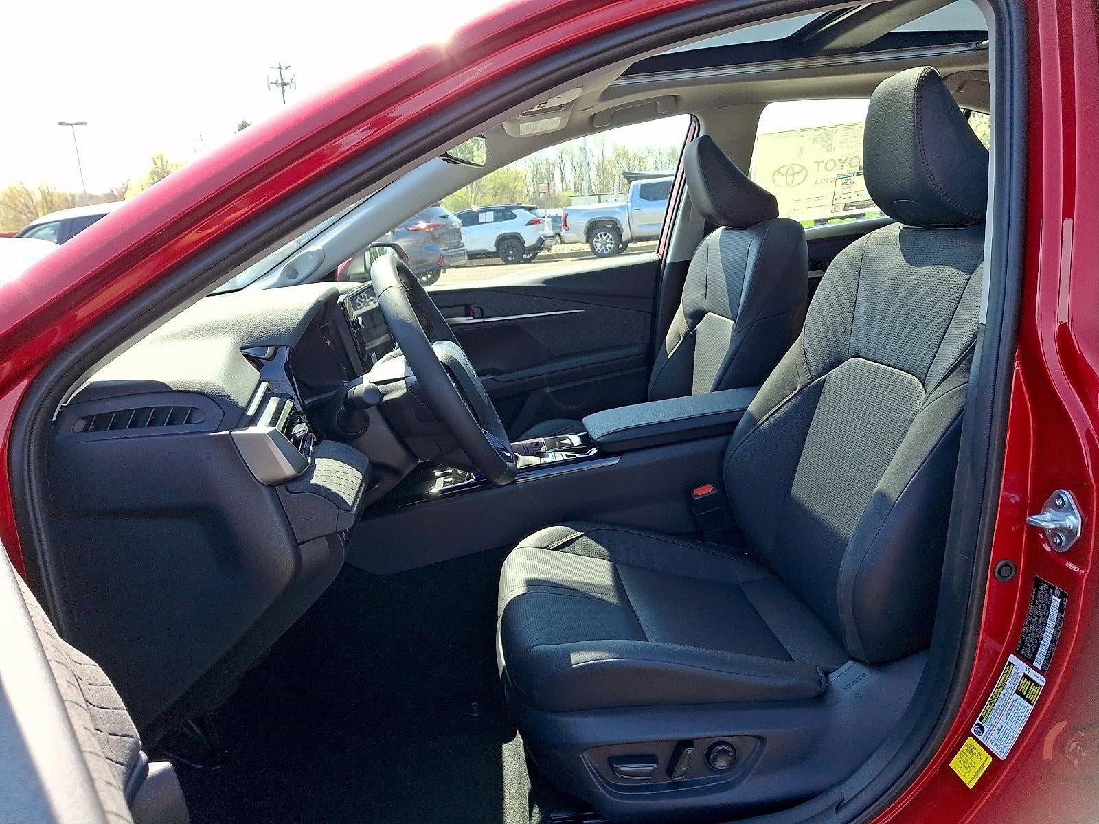 2026 Toyota Camry XLE AWD (Natl)
