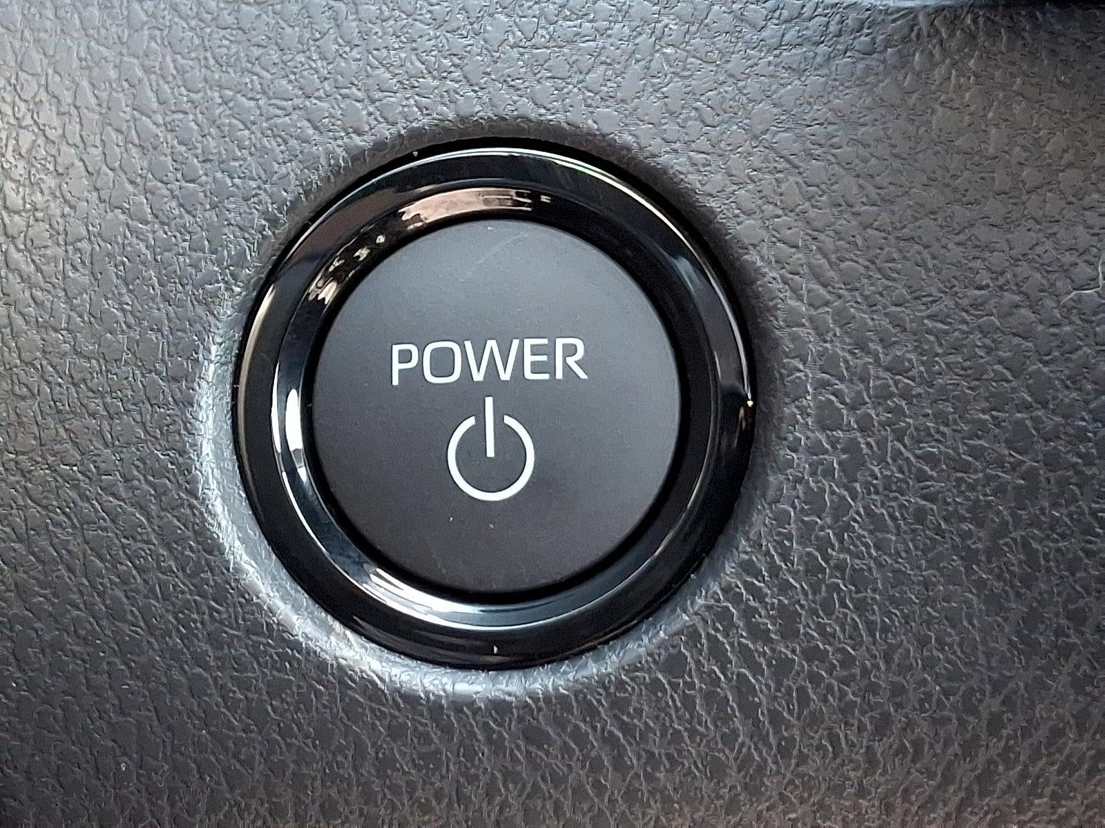 2026 Toyota Camry XLE AWD (Natl)