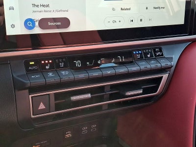 2026 Toyota Camry XSE AWD (Natl)