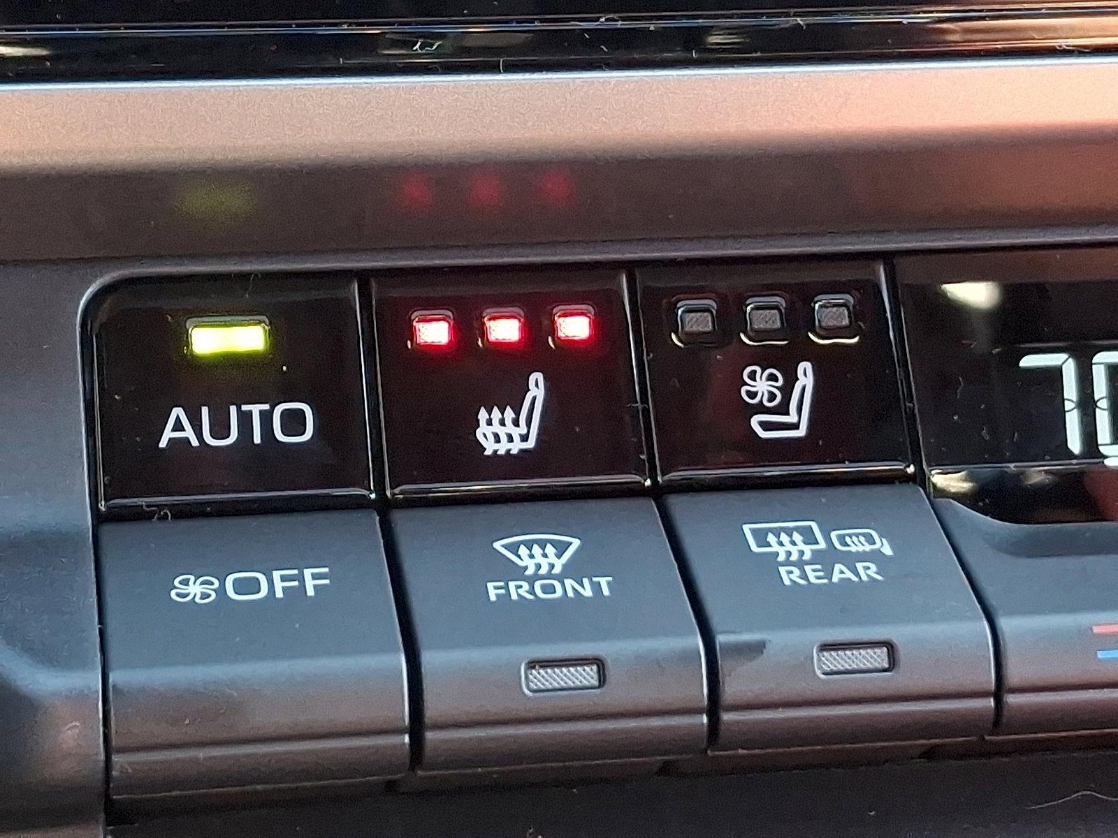 2026 Toyota Camry XSE AWD (Natl)