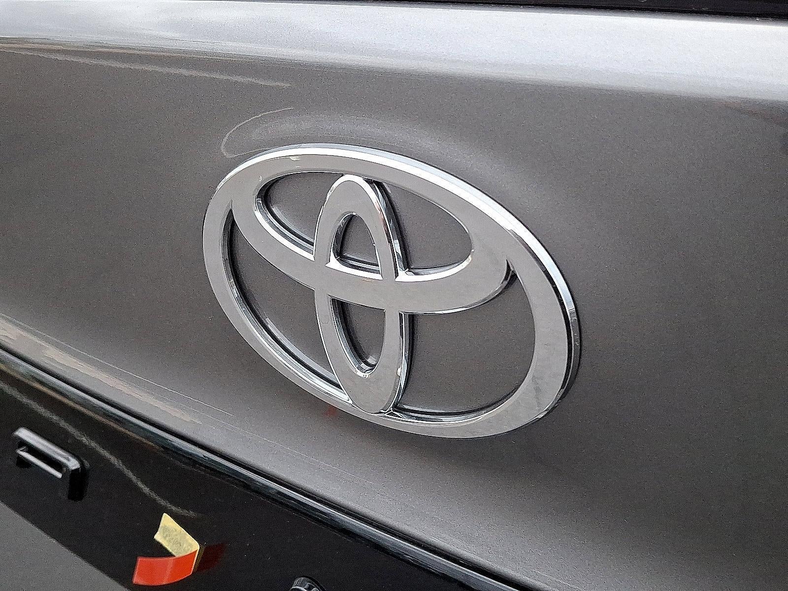 2026 Toyota Camry XSE AWD (Natl)