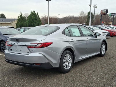 2026 Toyota Camry LE AWD (Natl)