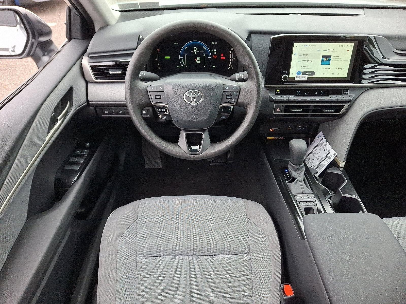 2026 Toyota Camry LE AWD (Natl)