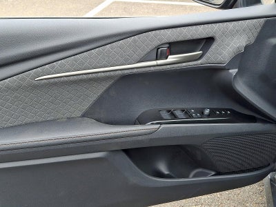 2026 Toyota Camry XLE AWD (Natl)