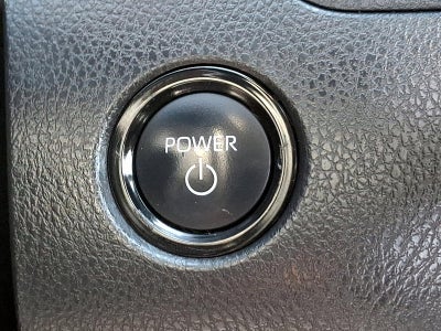 2025 Toyota Camry LE AWD (Natl)