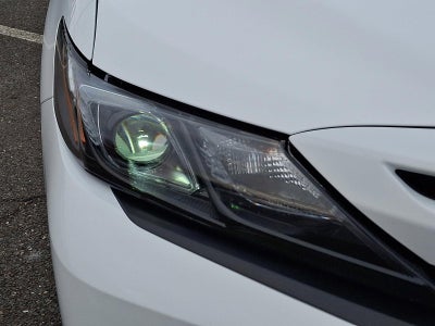 2024 Toyota Camry SE Auto (SE)