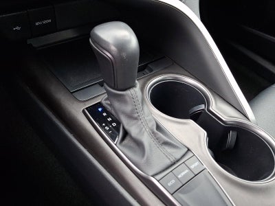 2024 Toyota Camry SE Auto (SE)