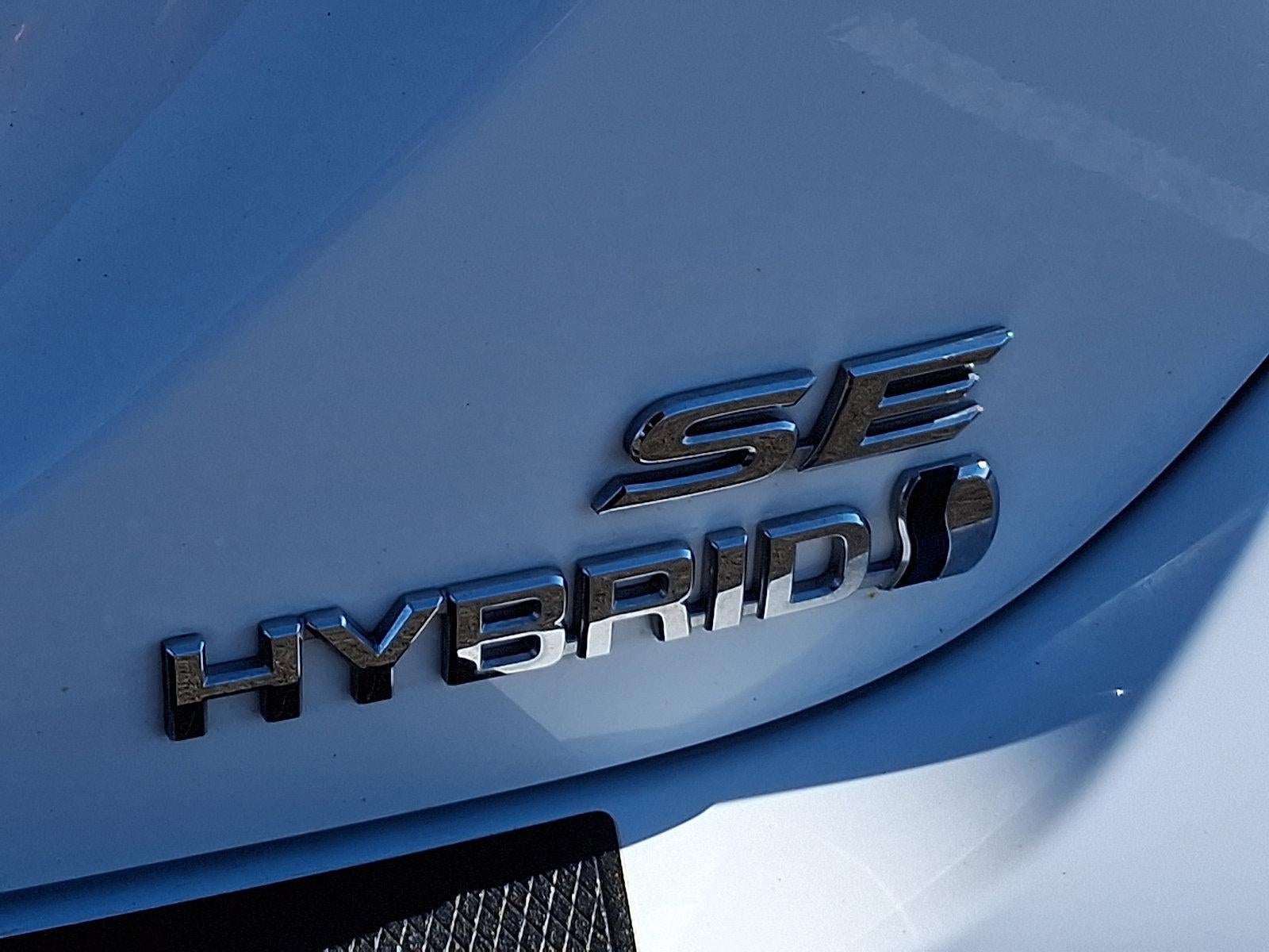 2024 Toyota Camry Hybrid SE CVT (Natl)