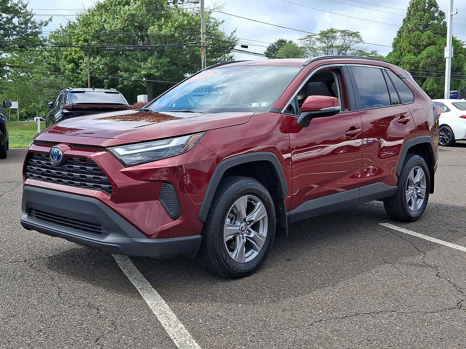 2024 Toyota RAV4 Hybrid XLE AWD (Natl)