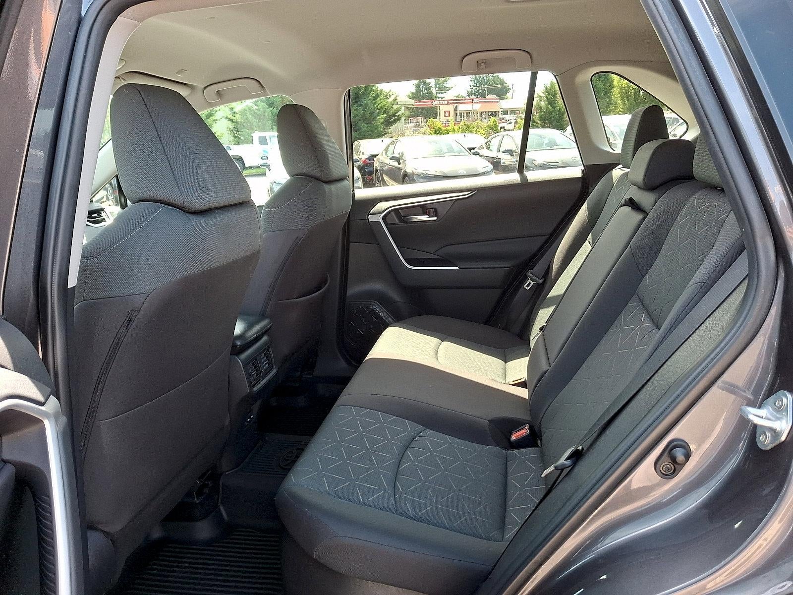 2024 Toyota RAV4 Hybrid XLE AWD (Natl)