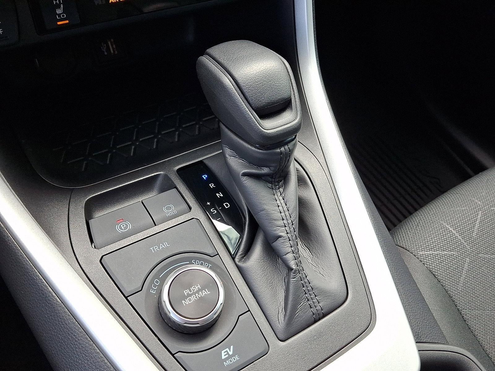 2024 Toyota RAV4 Hybrid XLE AWD (Natl)