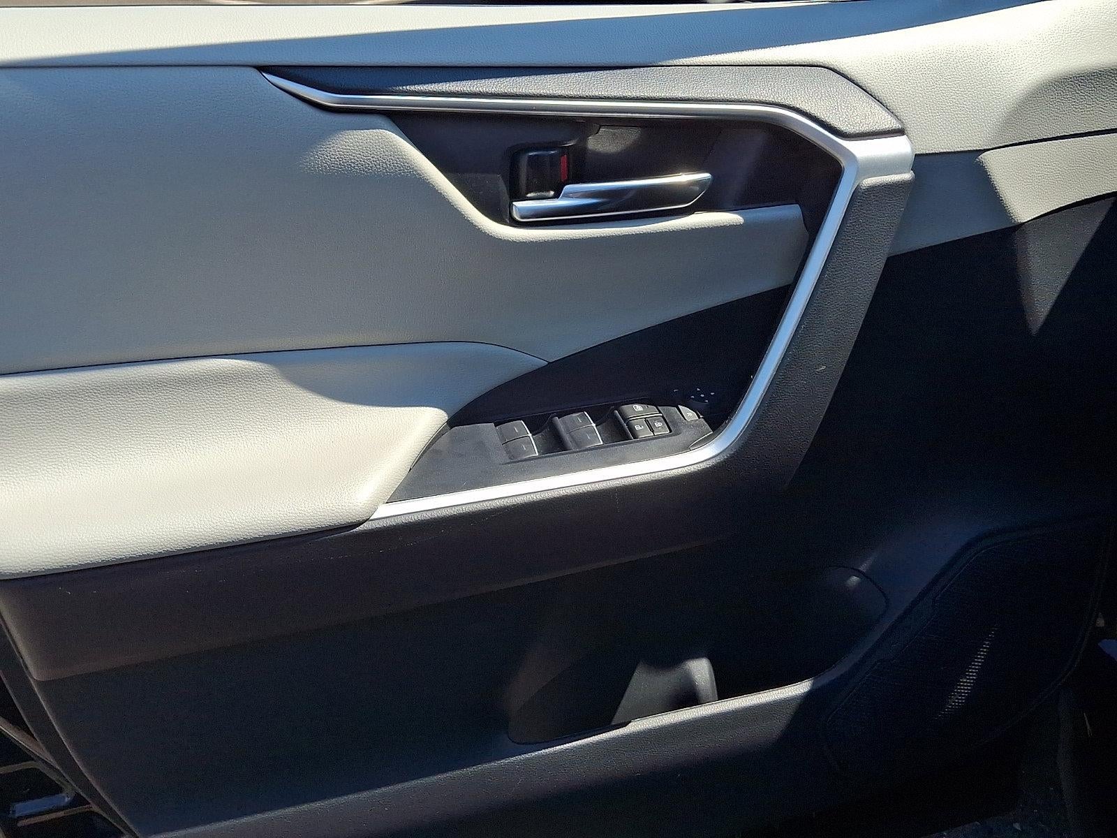 2024 Toyota RAV4 Hybrid XLE AWD (Natl)