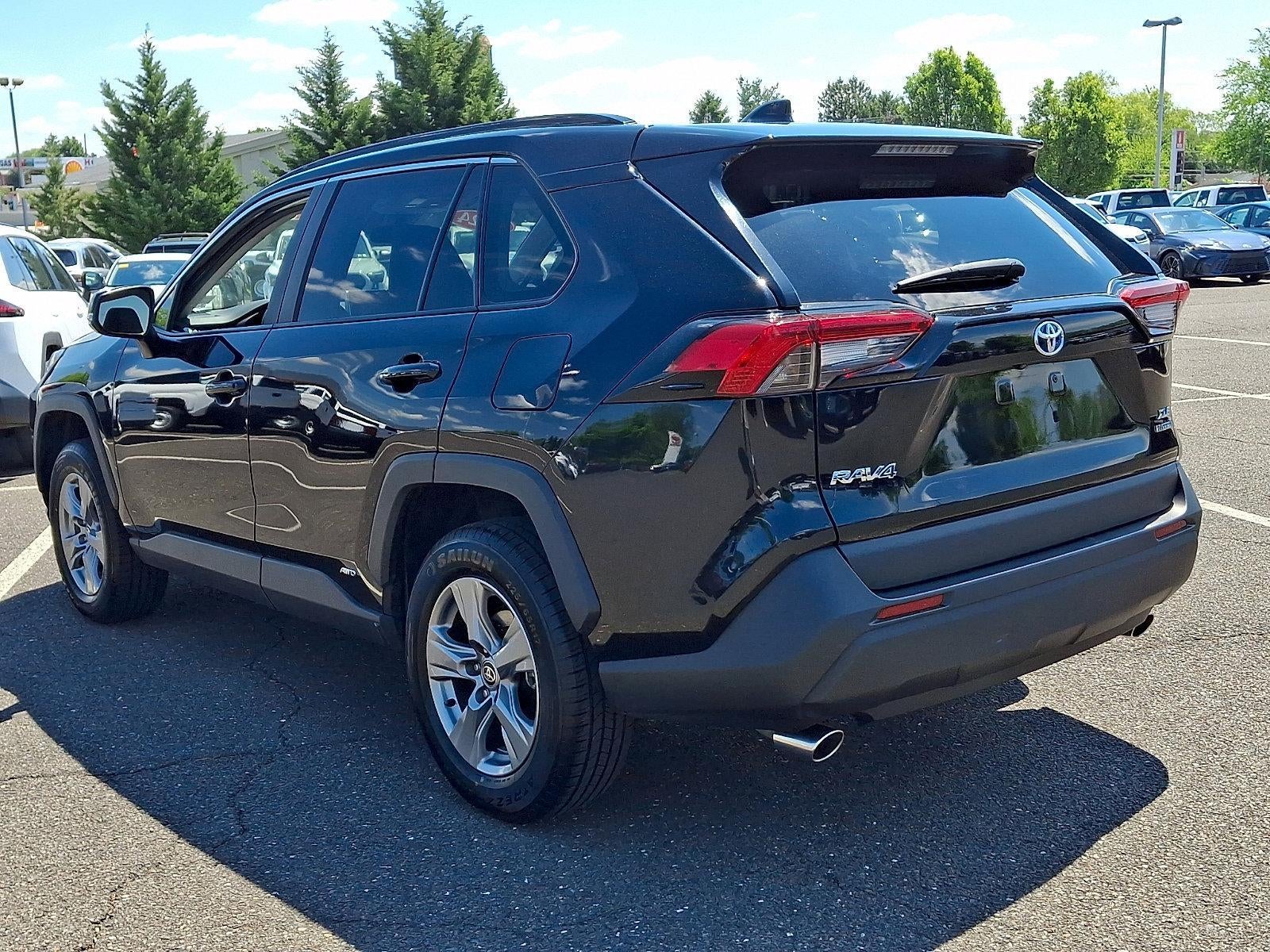 2024 Toyota RAV4 Hybrid XLE AWD (Natl)