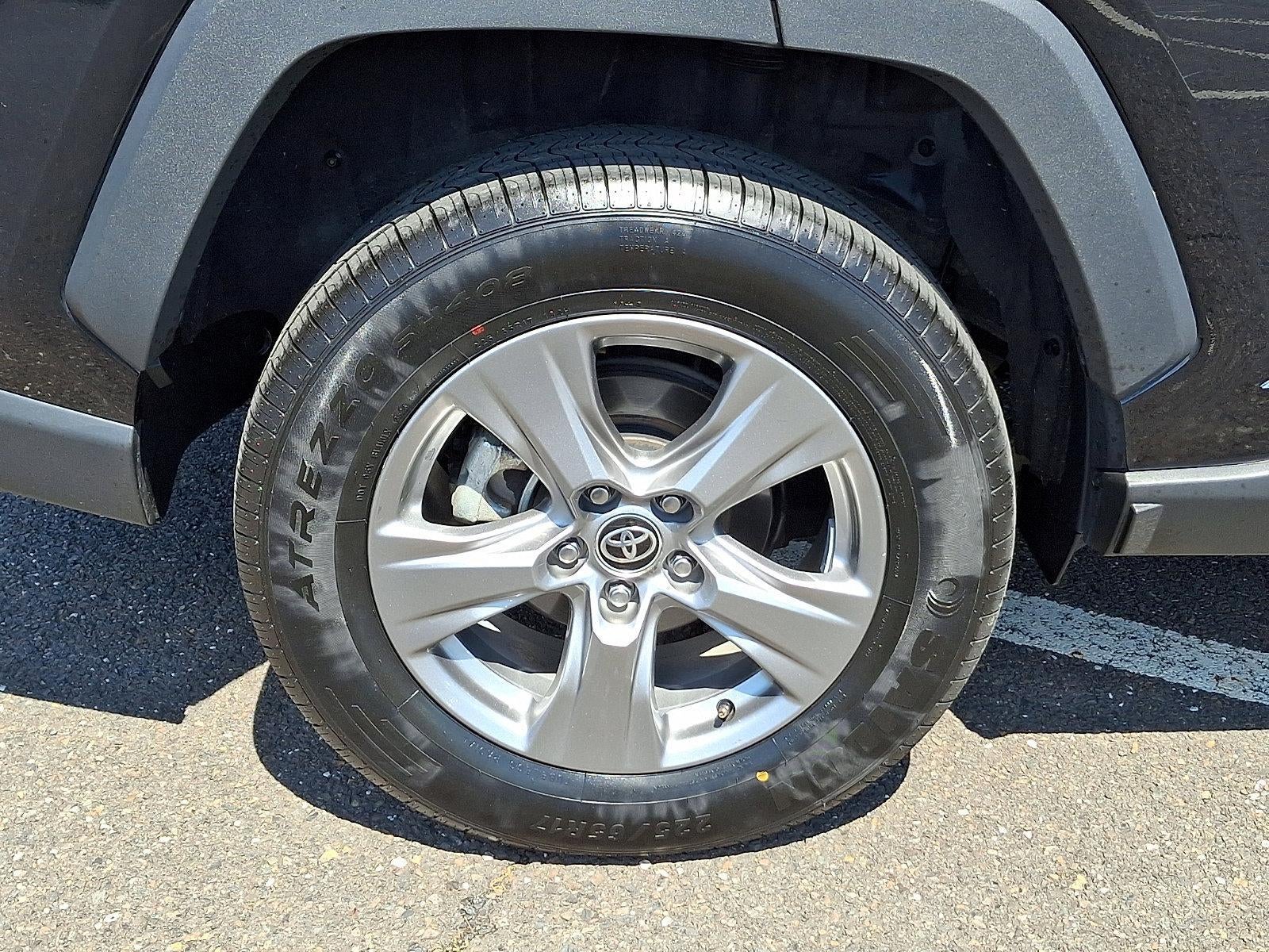 2024 Toyota RAV4 Hybrid XLE AWD (Natl)