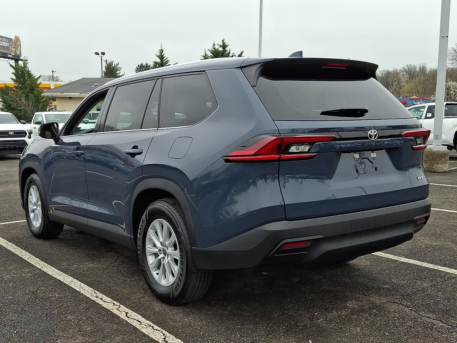 2025 Toyota Grand Highlander XLE FWD (Natl)