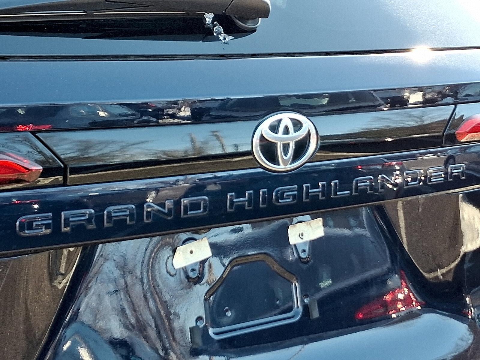 2024 Toyota Grand Highlander Limited AWD (Natl)