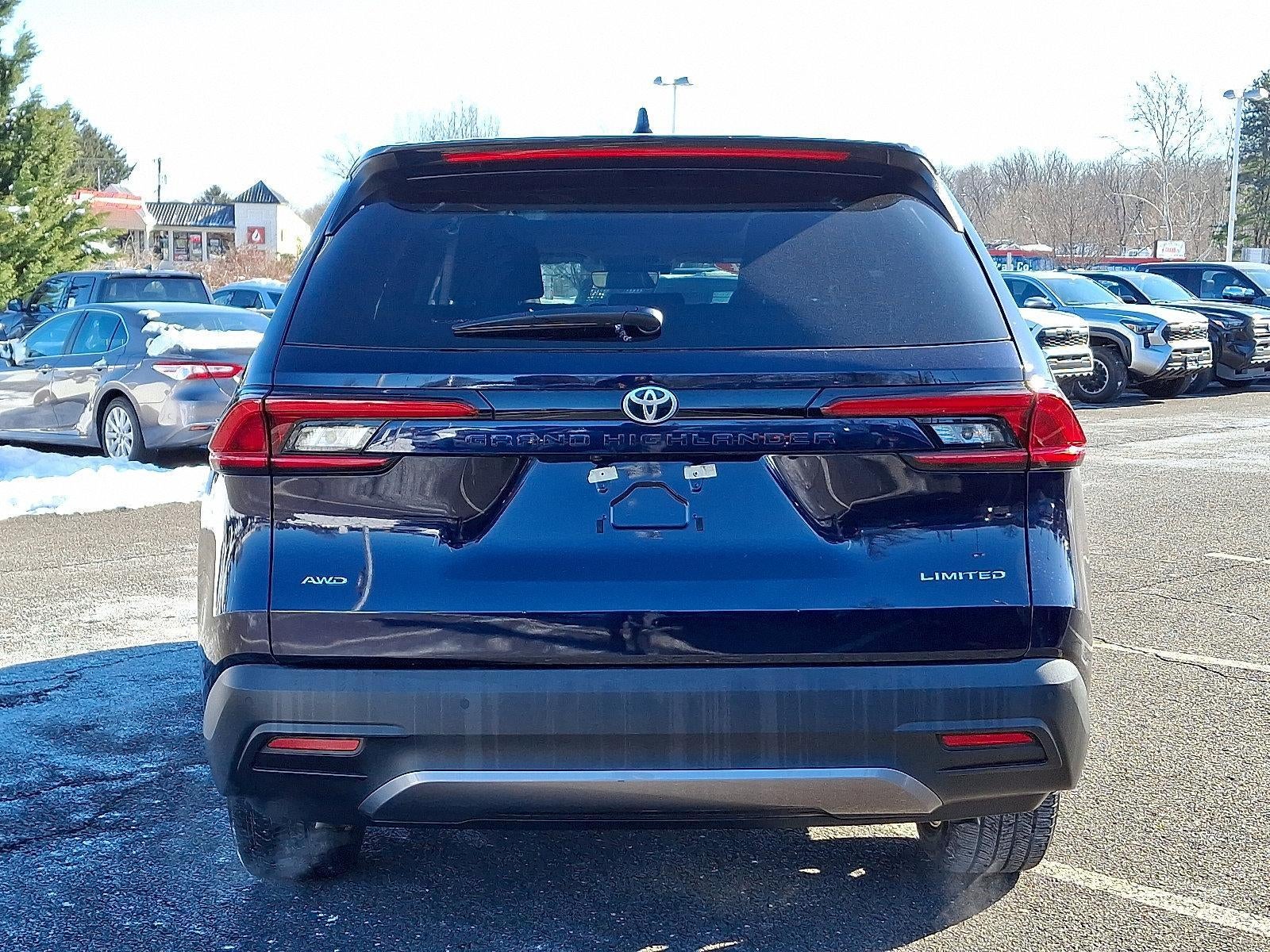 2024 Toyota Grand Highlander Limited AWD (Natl)