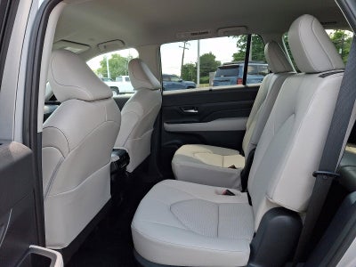 2025 Toyota Grand Highlander XLE AWD (Natl)