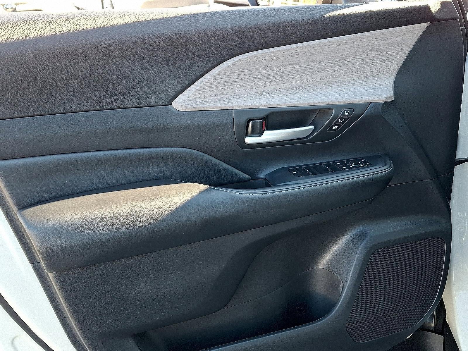 2024 Toyota Grand Highlander Limited AWD (Natl)