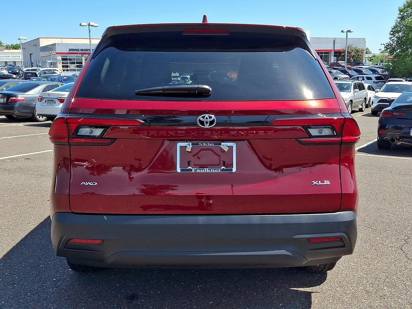 2026 Toyota Grand Highlander XLE AWD (Natl)