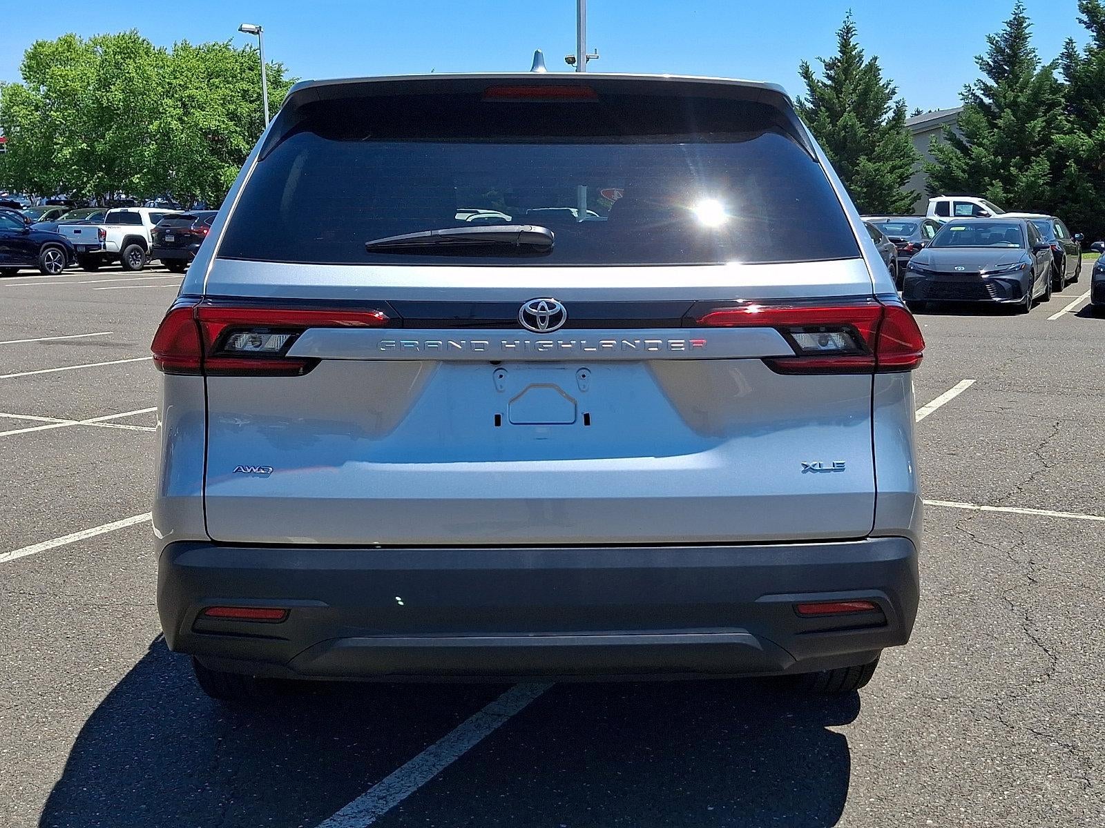 2024 Toyota Grand Highlander XLE AWD (Natl)