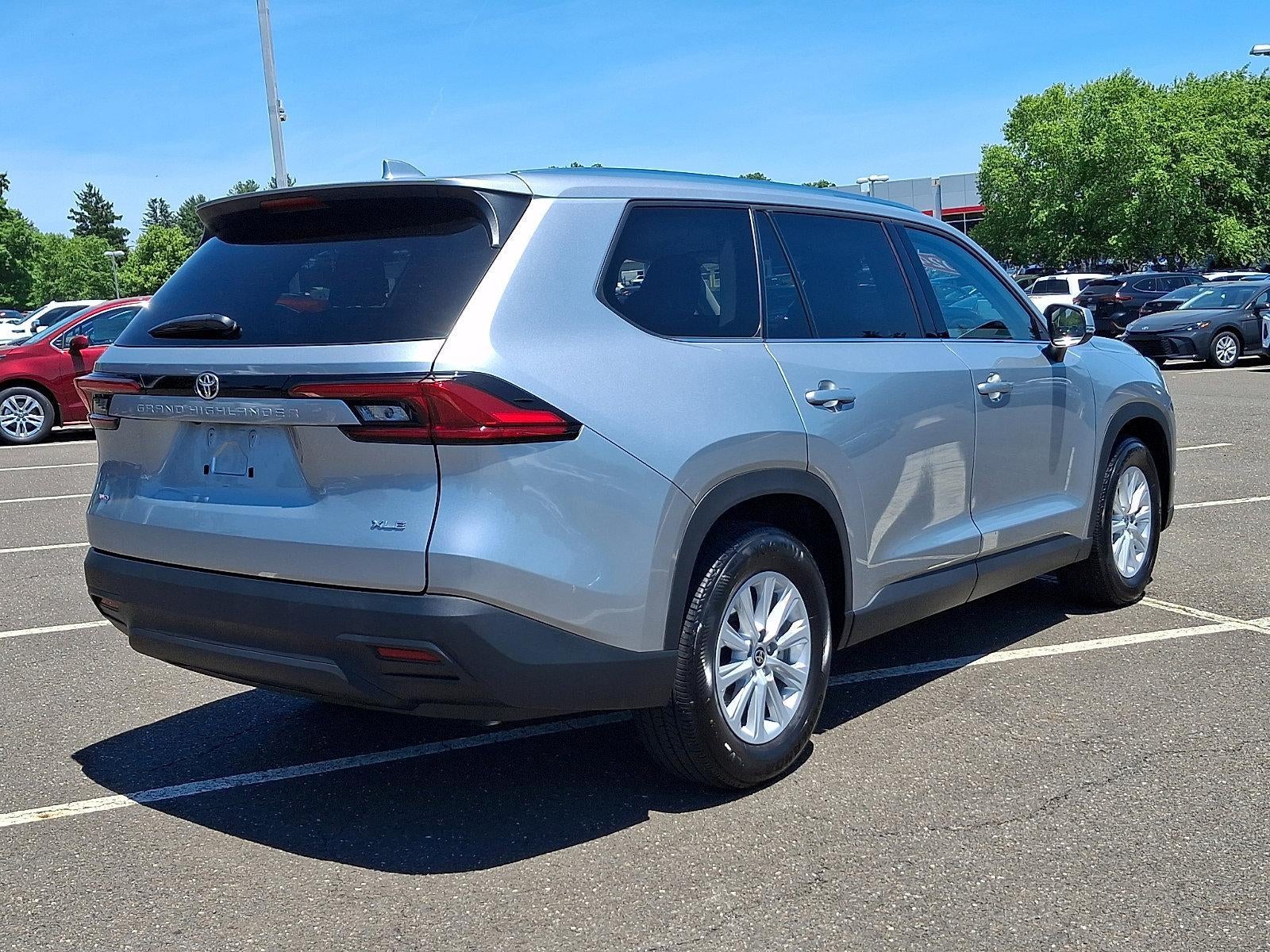 2024 Toyota Grand Highlander XLE AWD (Natl)