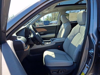 2026 Toyota Grand Highlander Platinum AWD (Natl)
